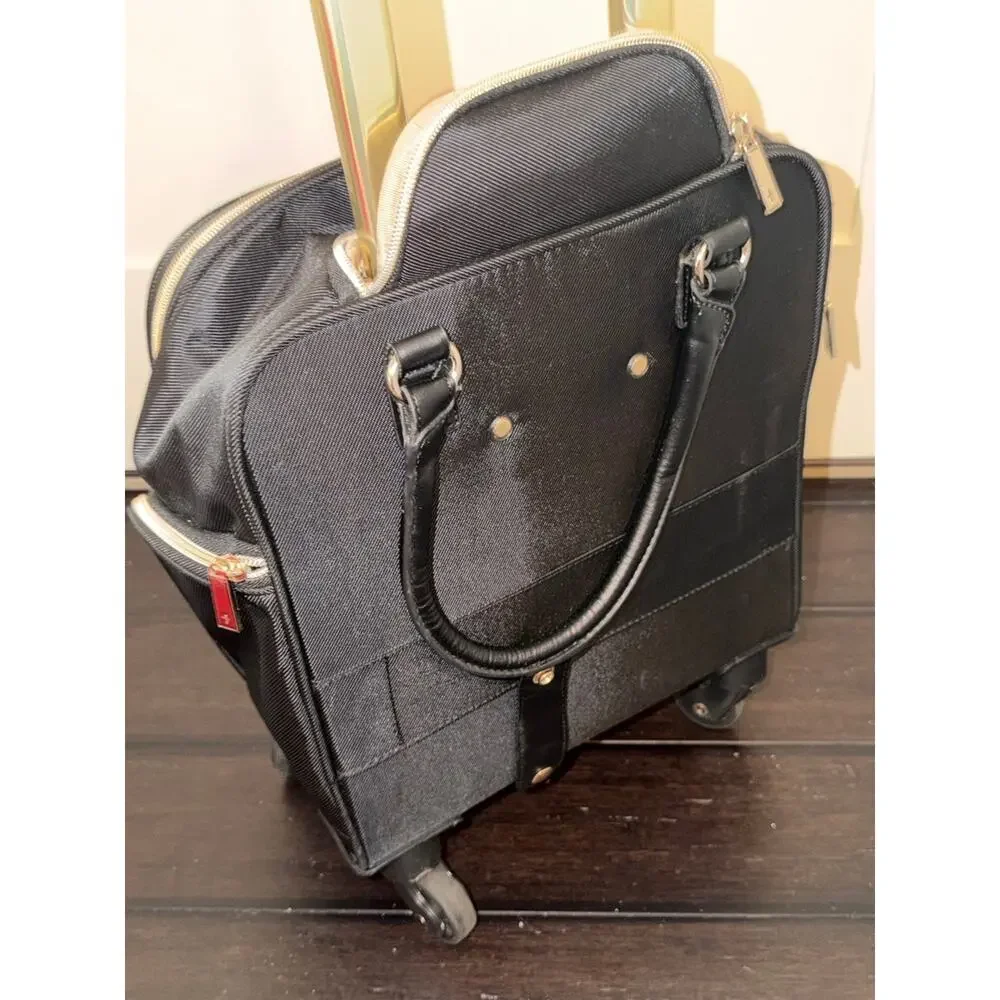 Kenneth Cole Reaction Chelsea Underseater Spinner Suitcase